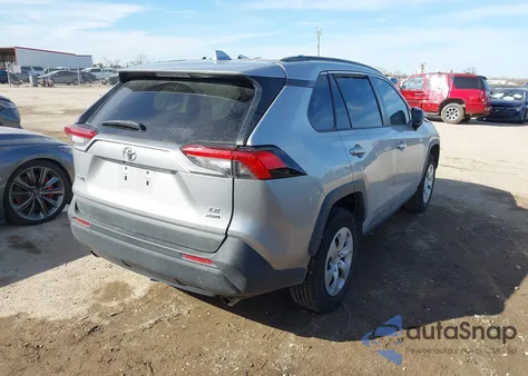 2020 Toyota Rav4 Le z USA, uszkodzony, nr VIN 2T3F1RFV0LC108554